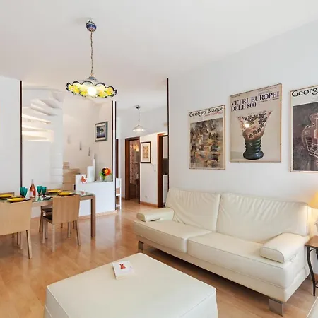 Vila Torre A Mare With Garden & Parking