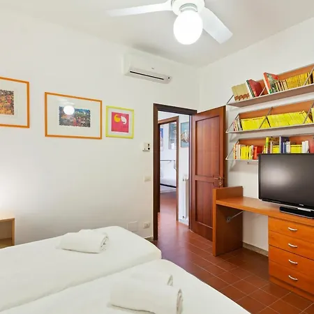 Vila Torre A Mare With Garden & Parking