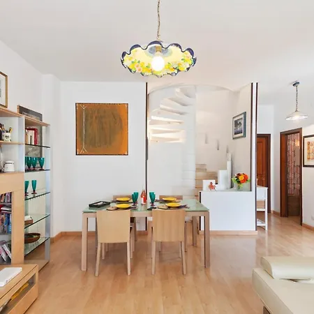 Vila Torre A Mare With Garden & Parking *